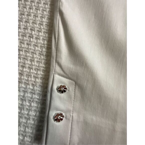 CORAL BAY WOMAN’S 24W White Capris - Picture 2 of 6